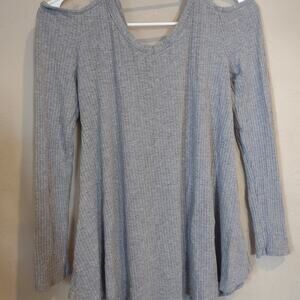 My Michelle women's shoulder cutout blouse Large EUC LN